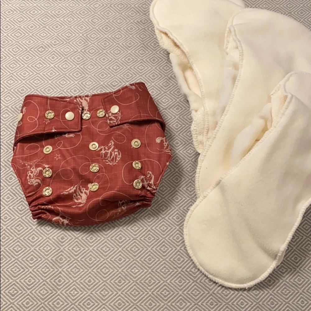 NWOT Grovia cloth diaper shell & inserts